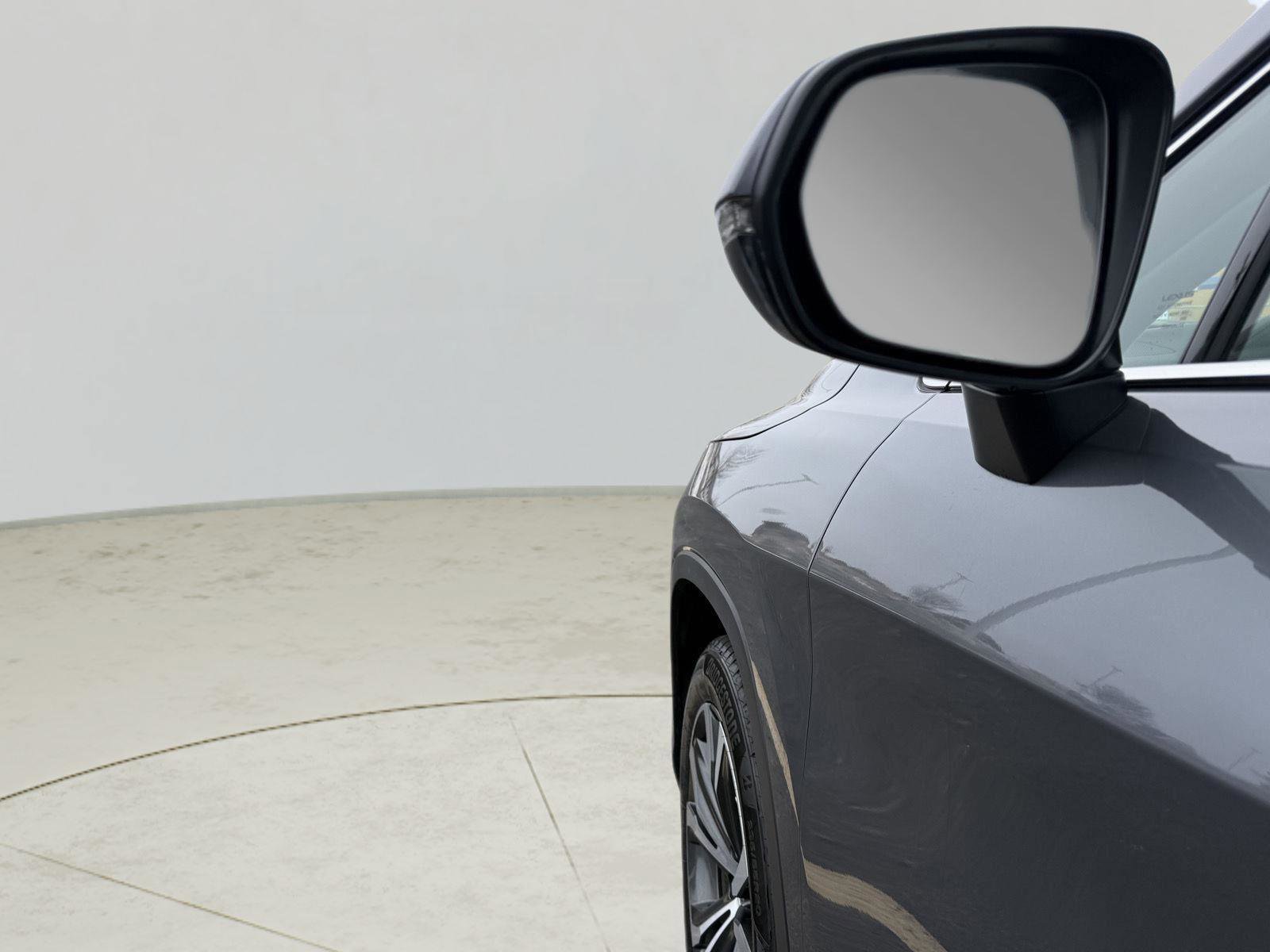 Used 2019 Lexus RX 450h AWD w/ Navigation Package image 7