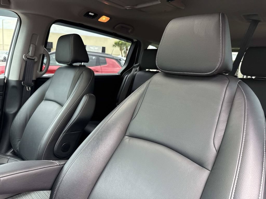 Used 2023 Honda Odyssey Touring image 24