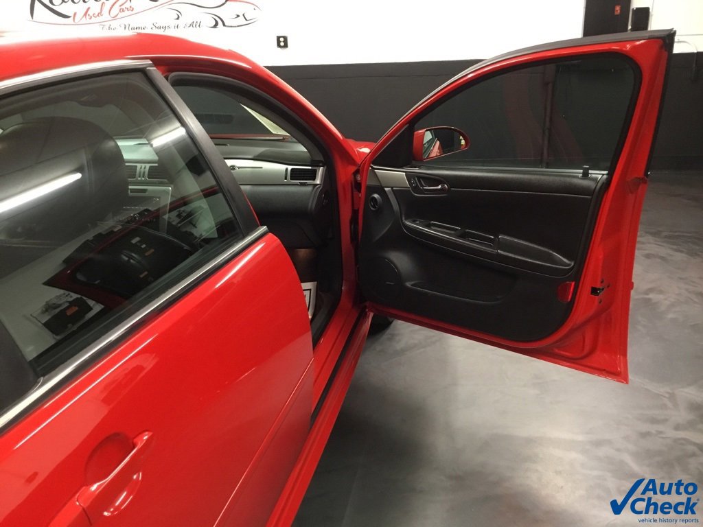 Used 2009 Chevrolet Impala SS w/ Convenience Package image 37