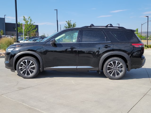 New 2026 Nissan Pathfinder Platinum AWD/4WD image 2