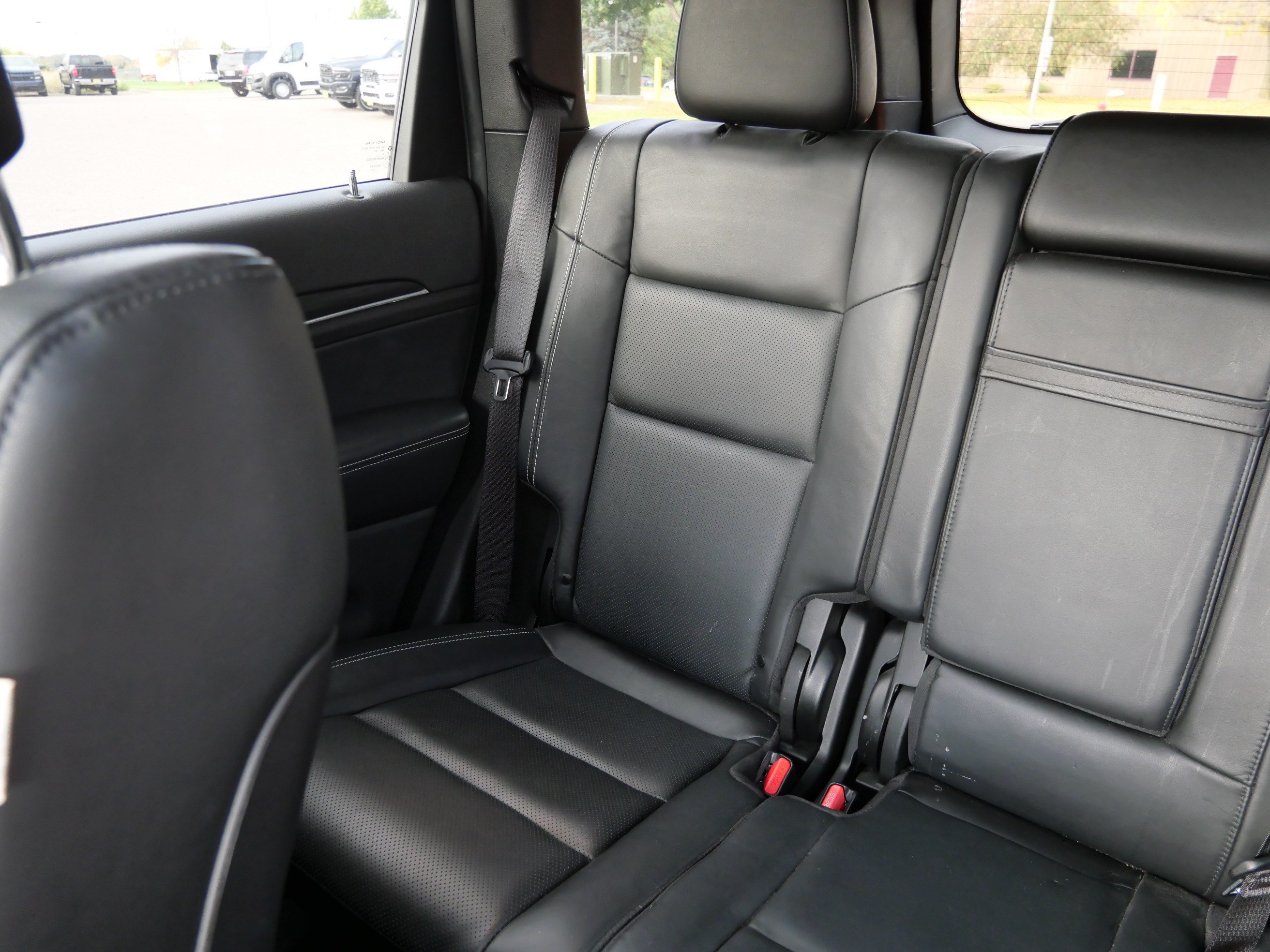 Certified 2021 Jeep Grand Cherokee Limited w/ Quick Order Package 28K 80th AWD/4WD image 12