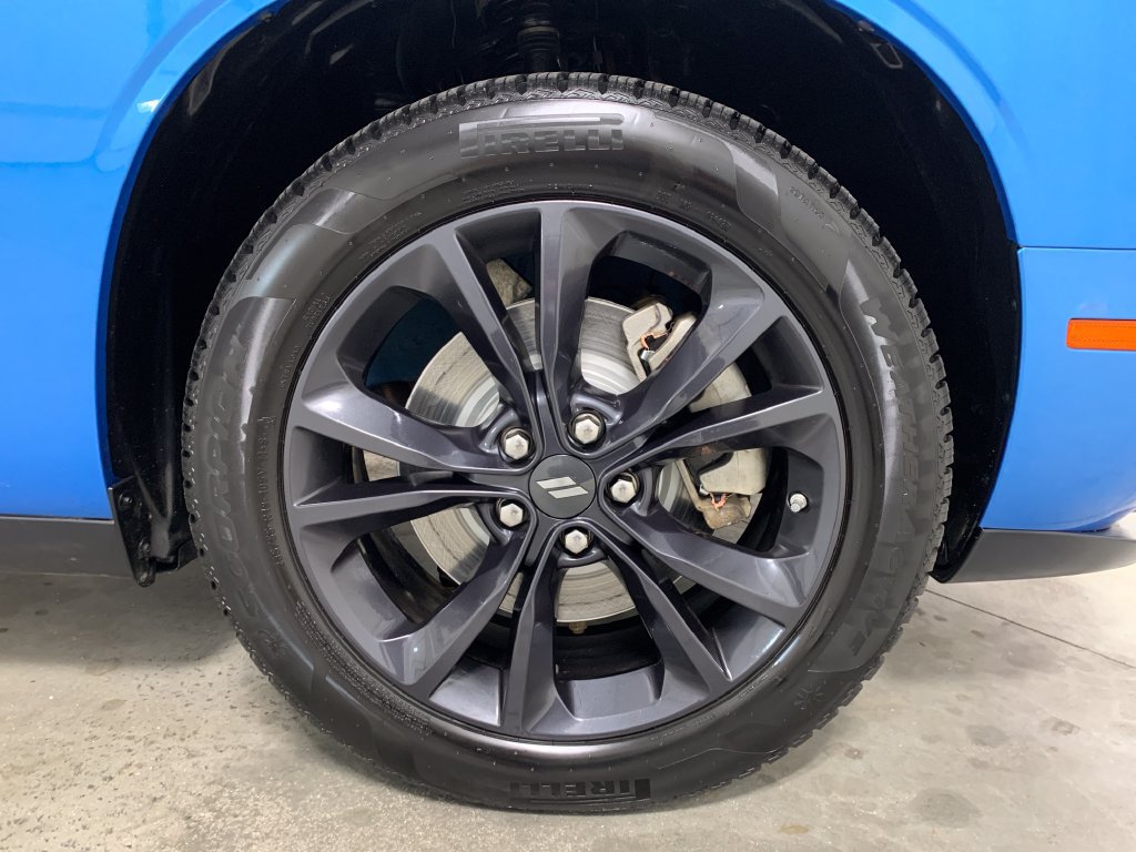 Used 2023 Dodge Challenger SXT w/ Blacktop Package AWD/4WD image 28
