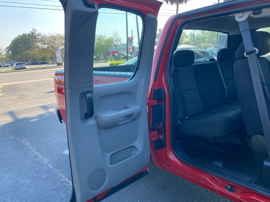 Used 2010 Chevrolet Silverado 1500 W/T RWD image 38
