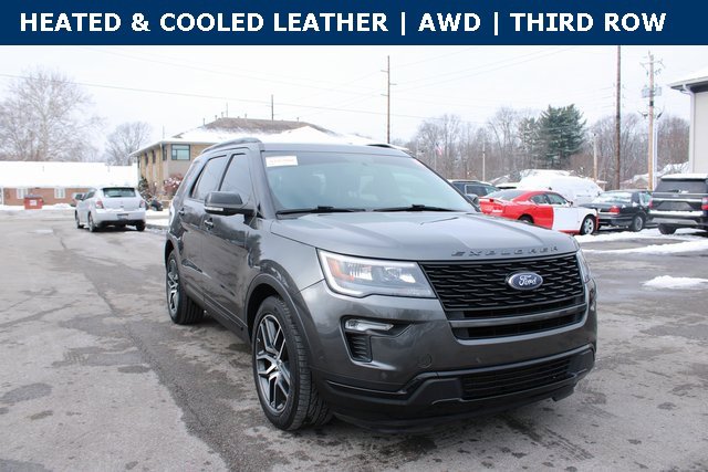 Used 2018 Ford Explorer Sport image 2