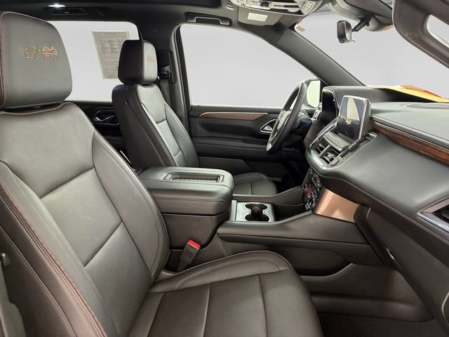 Used 2023 Chevrolet Tahoe High Country AWD/4WD image 14