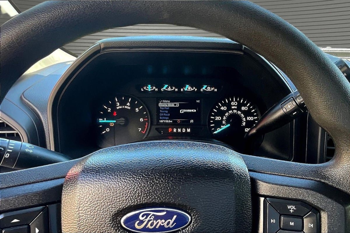 Used 2018 Ford F150 XL w/ Equipment Group 101A Mid RWD image 9