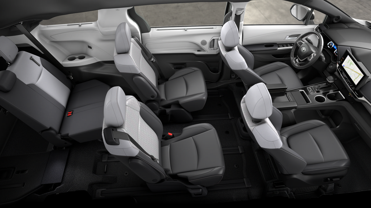 New 2026 Toyota Sienna XSE FWD image 34