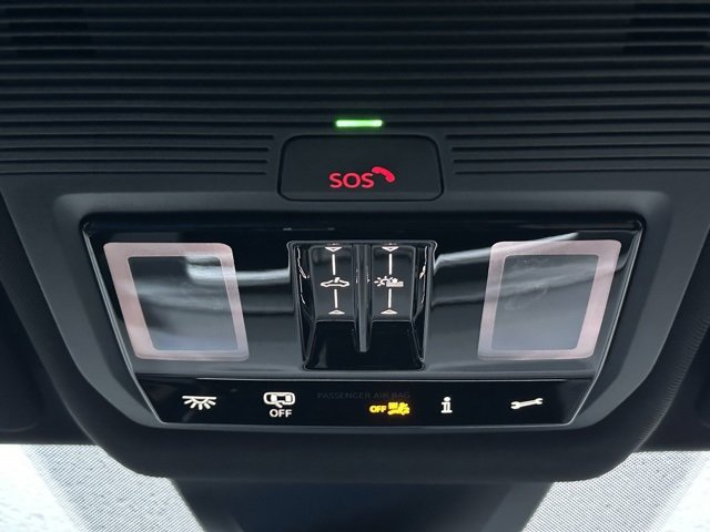 New 2026 Volkswagen Atlas Cross Sport SE image 37