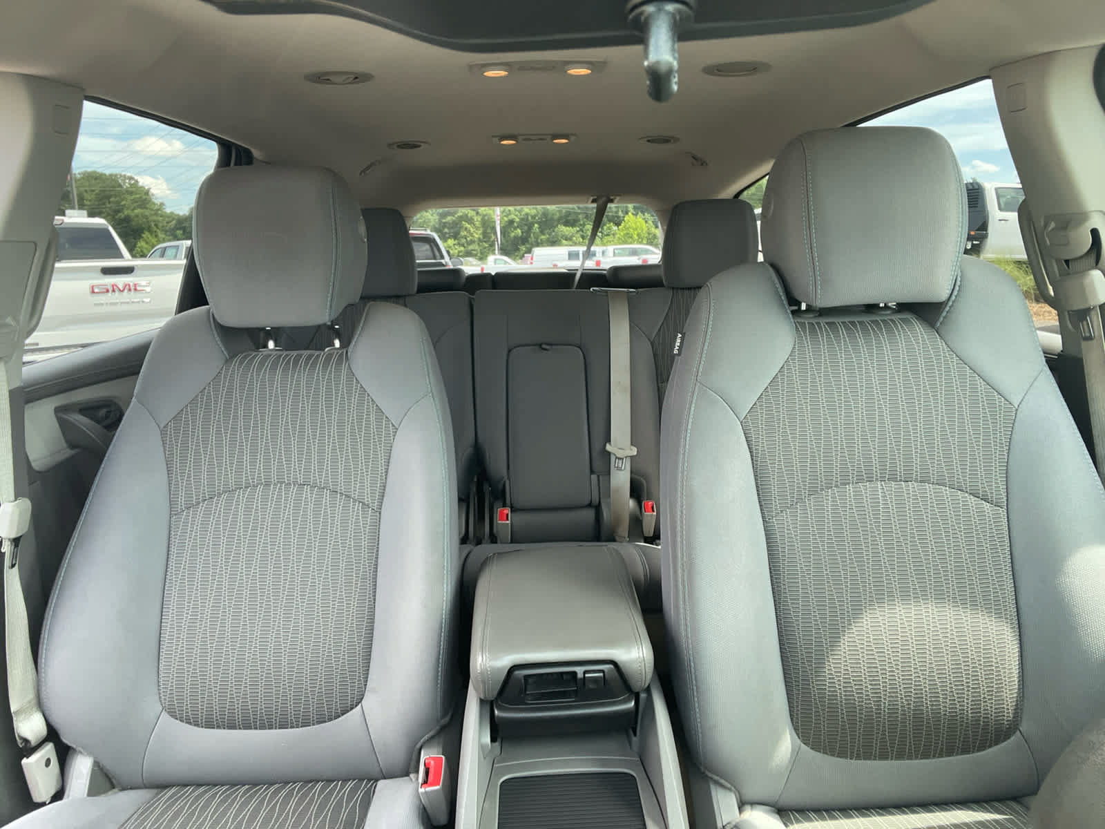 Used 2014 Chevrolet Traverse LS FWD image 28