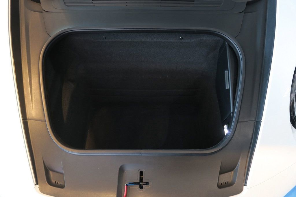 Used 2022 Porsche 911 Carrera image 31