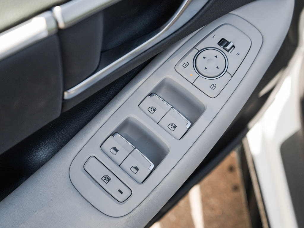 New 2026 Hyundai Sonata SEL FWD image 15