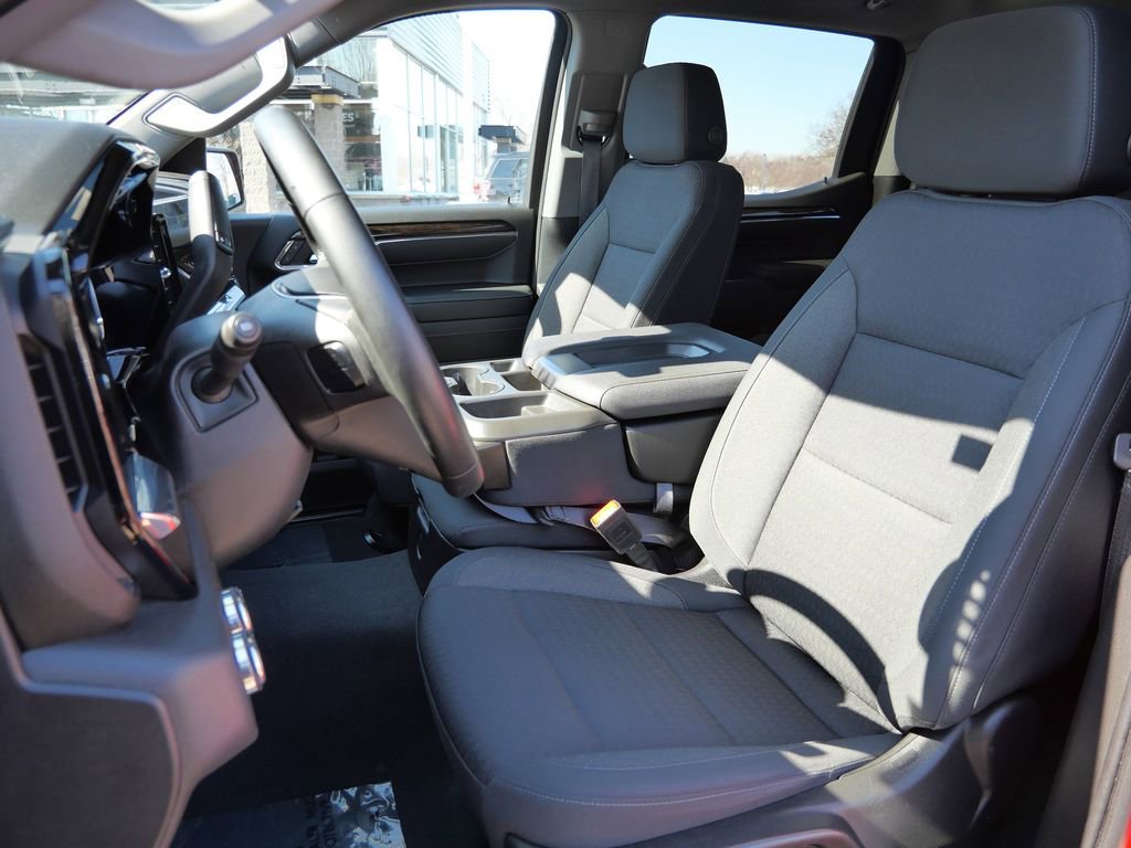 Used 2023 GMC Sierra 1500 Elevation image 29