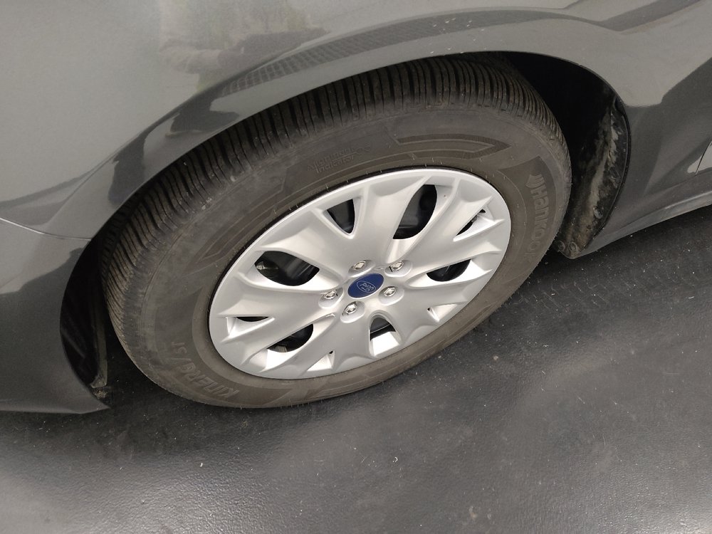 Used 2020 Ford Fusion S FWD image 31