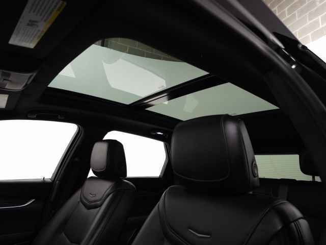 Certified 2022 Cadillac XT5 Sportv w/ Technology Package image 22