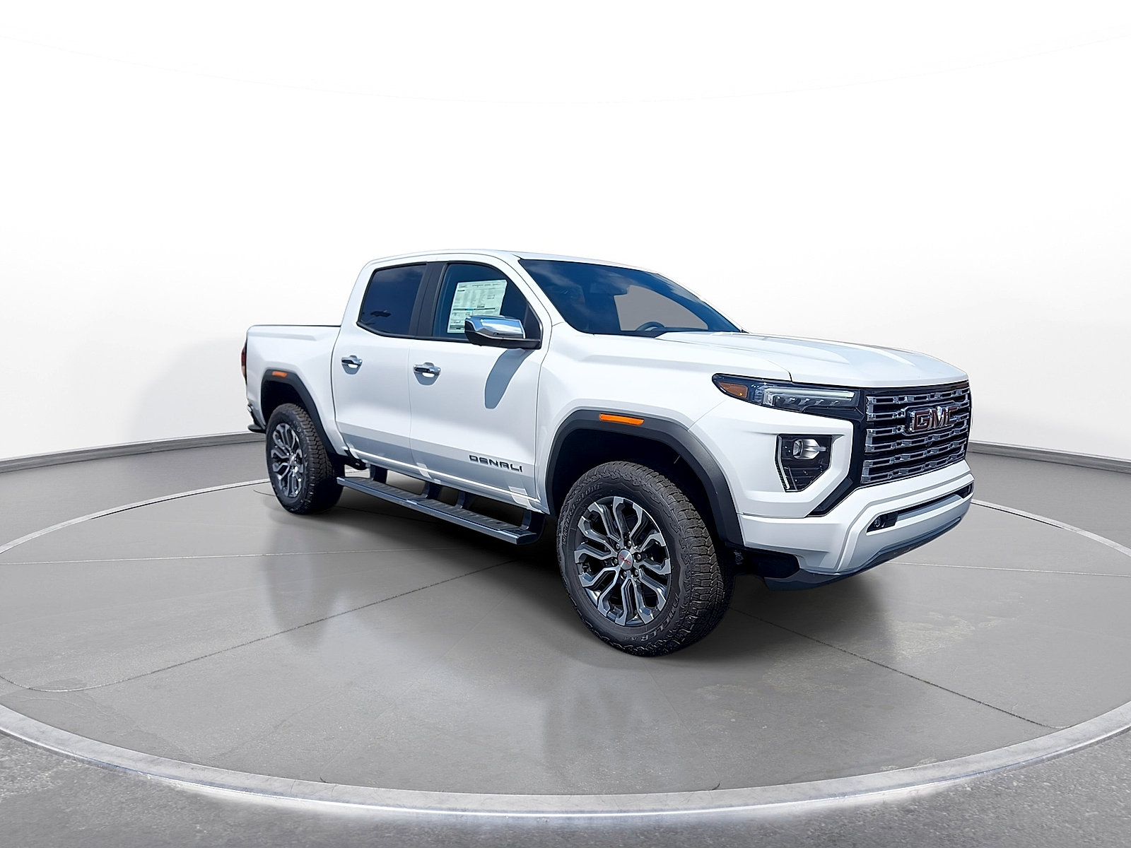 New 2026 GMC Canyon Denali AWD/4WD image 2