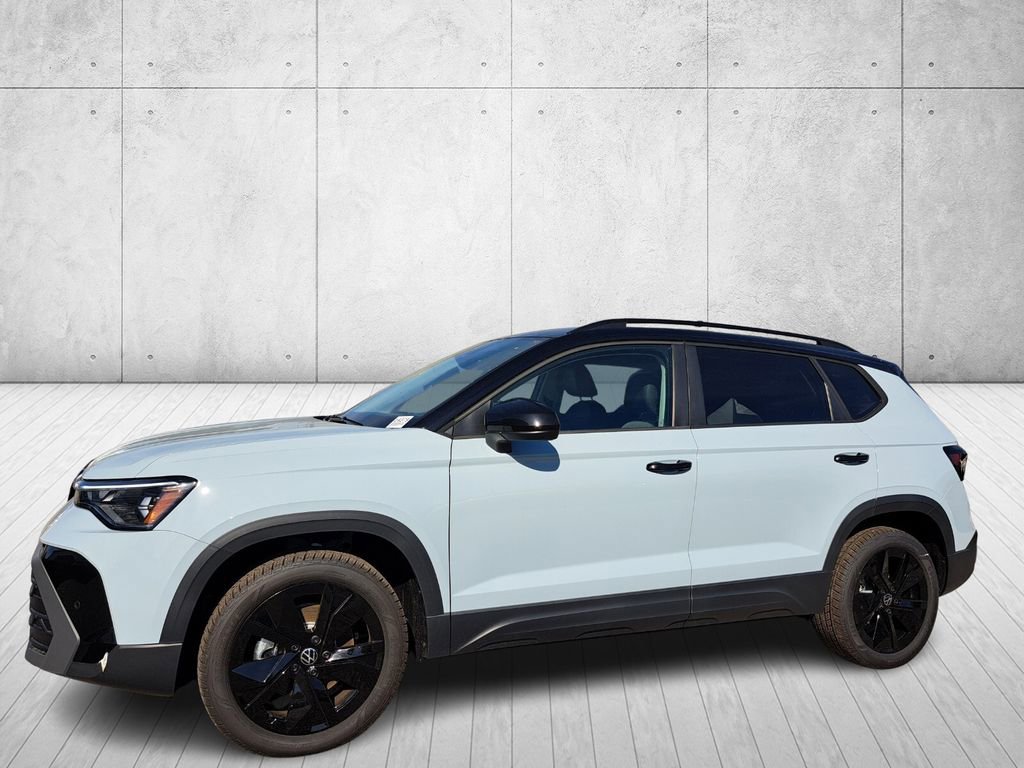 New 2026 Volkswagen Taos SE image 8