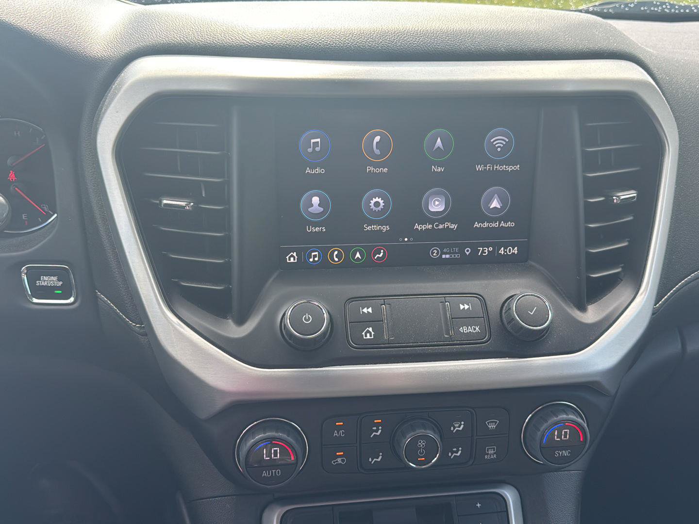 Used 2023 GMC Acadia SLT w/ Technology Package AWD/4WD image 13