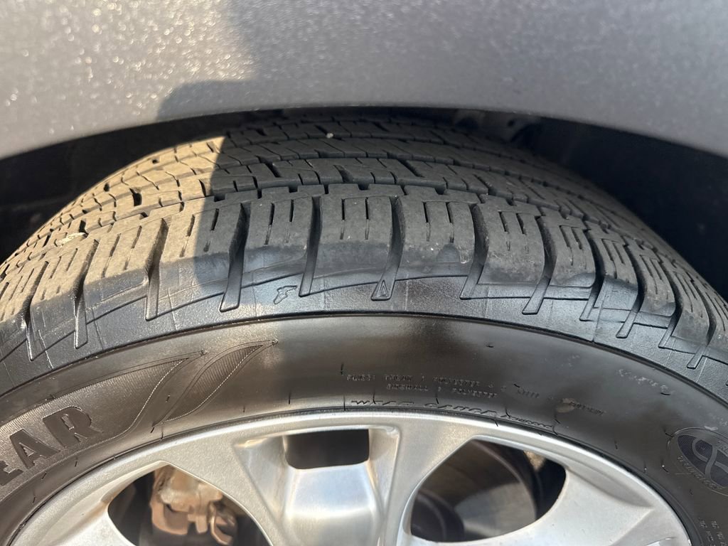 Used 2016 Ford Escape Titanium image 21