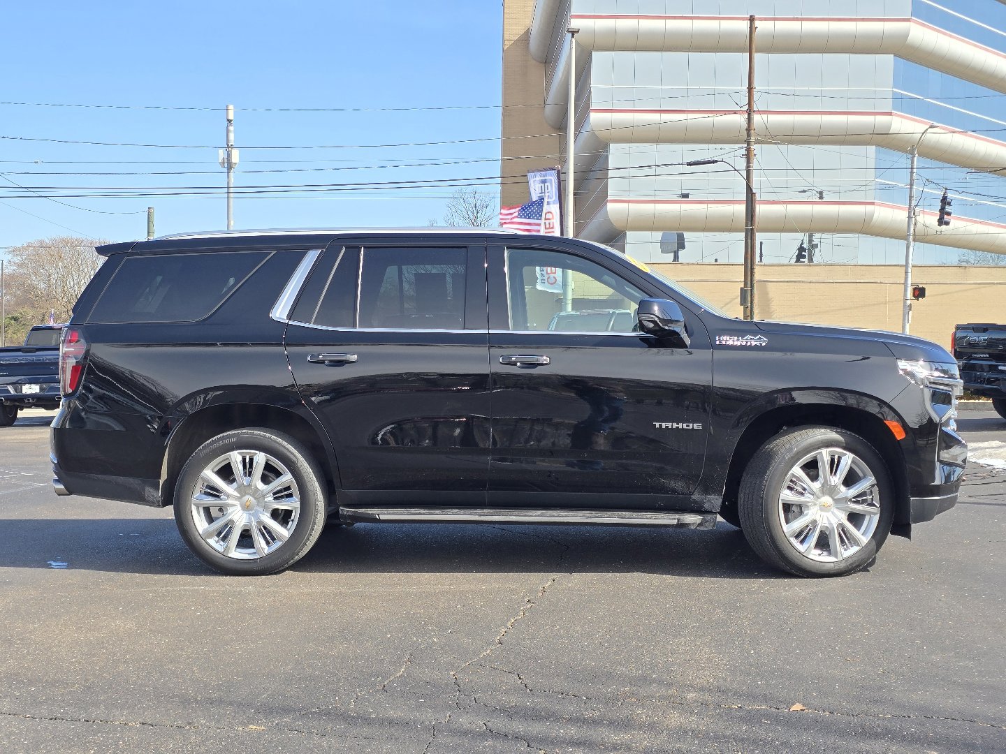 Used 2023 Chevrolet Tahoe High Country AWD/4WD image 35