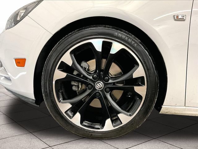 Used 2018 Buick Cascada Sport Touring w/ Dark Effects Package FWD image 8