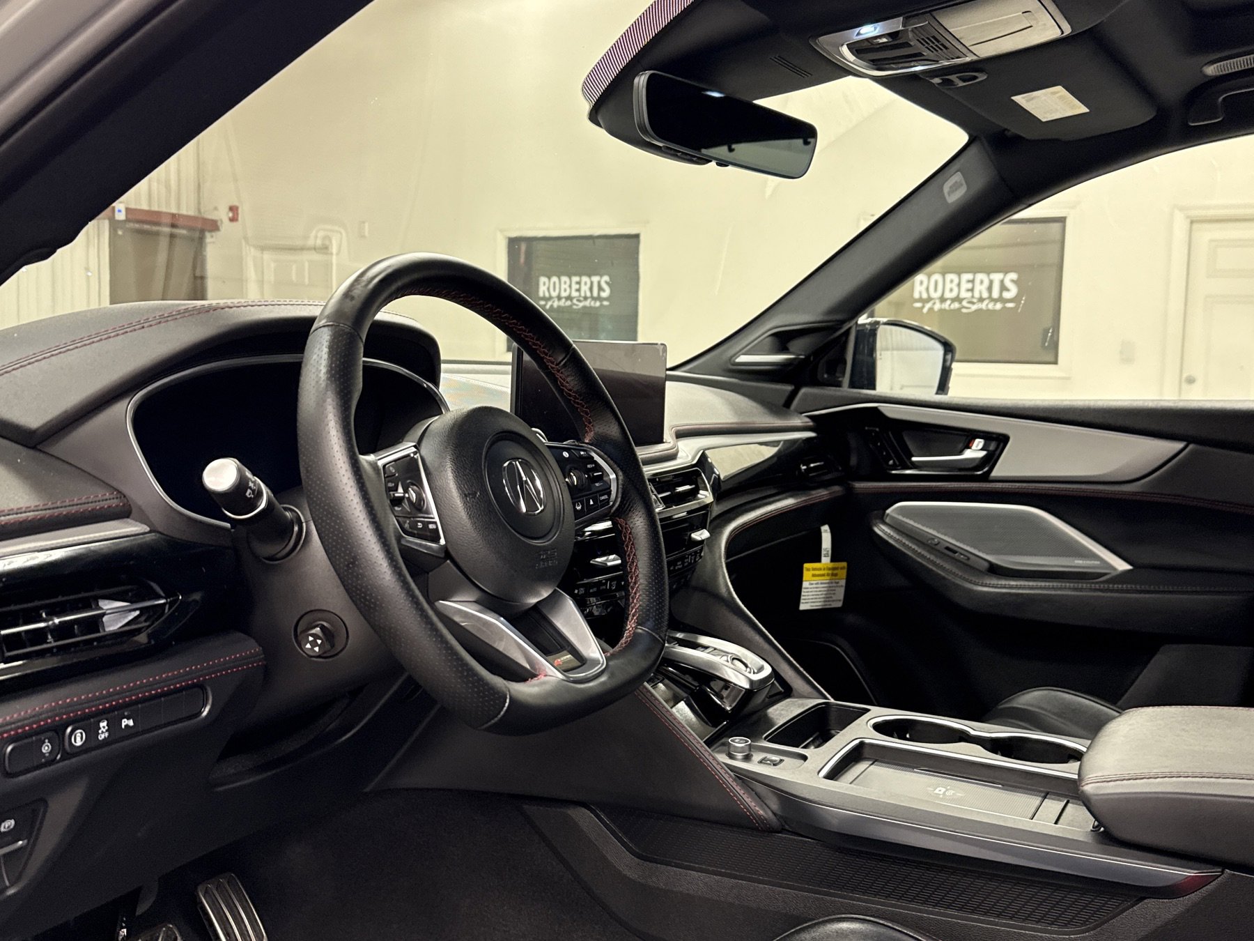 Used 2025 Acura MDX A-Spec image 7