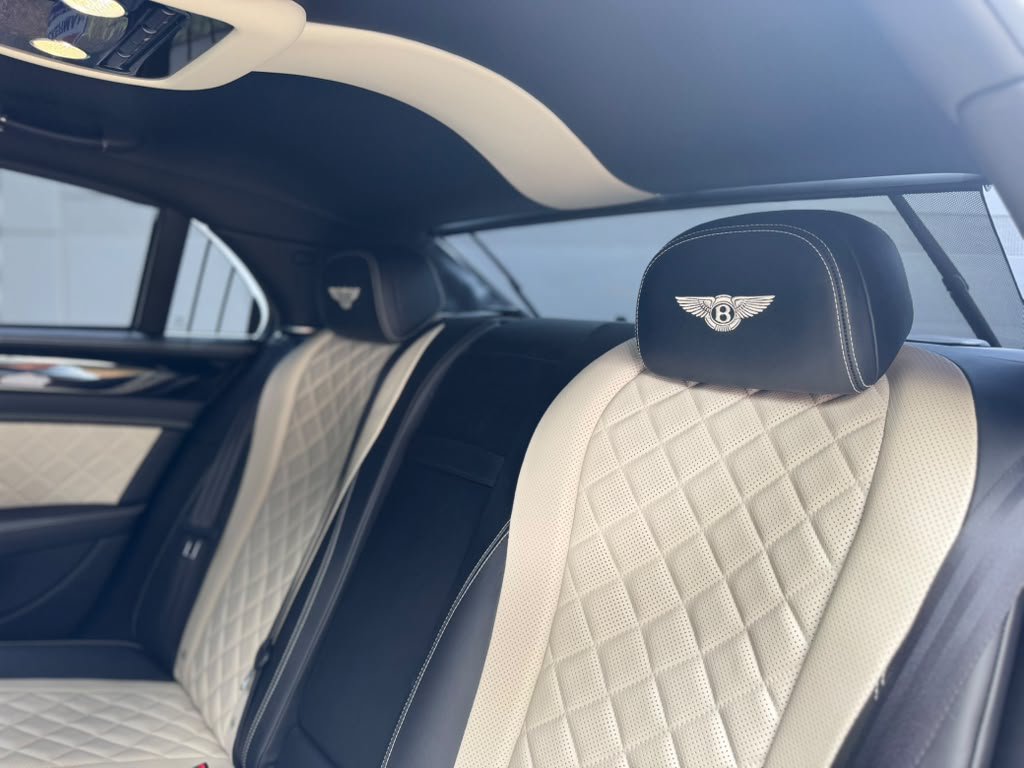 Used 2017 Bentley Flying Spur S V8 AWD/4WD image 40