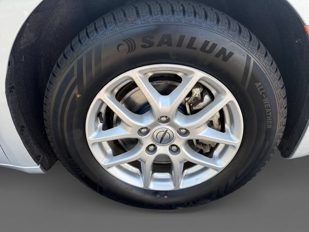 Certified 2024 Chrysler Pacifica Touring-L FWD image 15