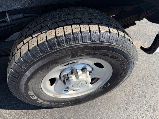 Used 2006 Chevrolet Express 3500 Extended image 9