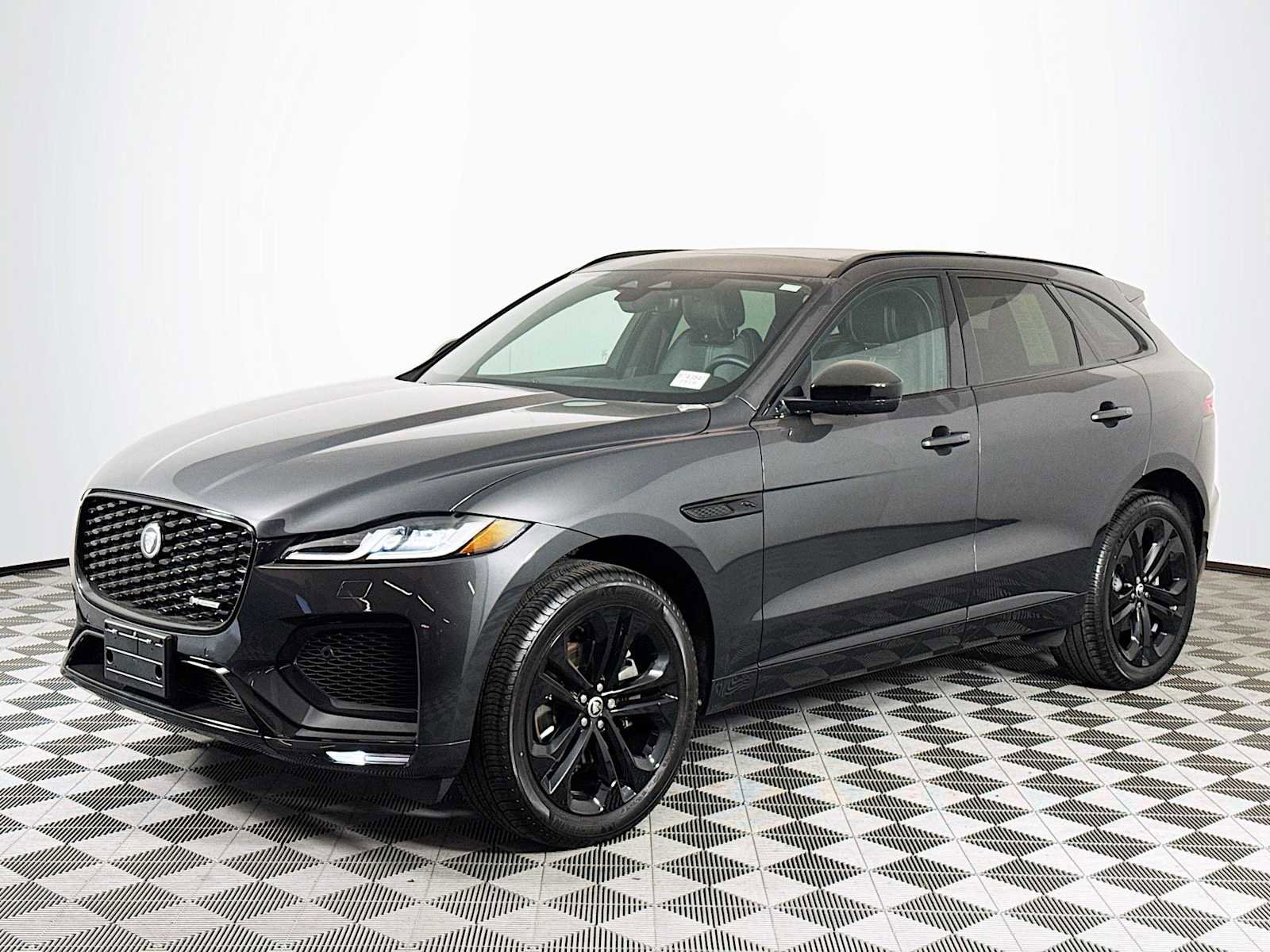 Used 2025 Jaguar F-PACE R-Dynamic S
