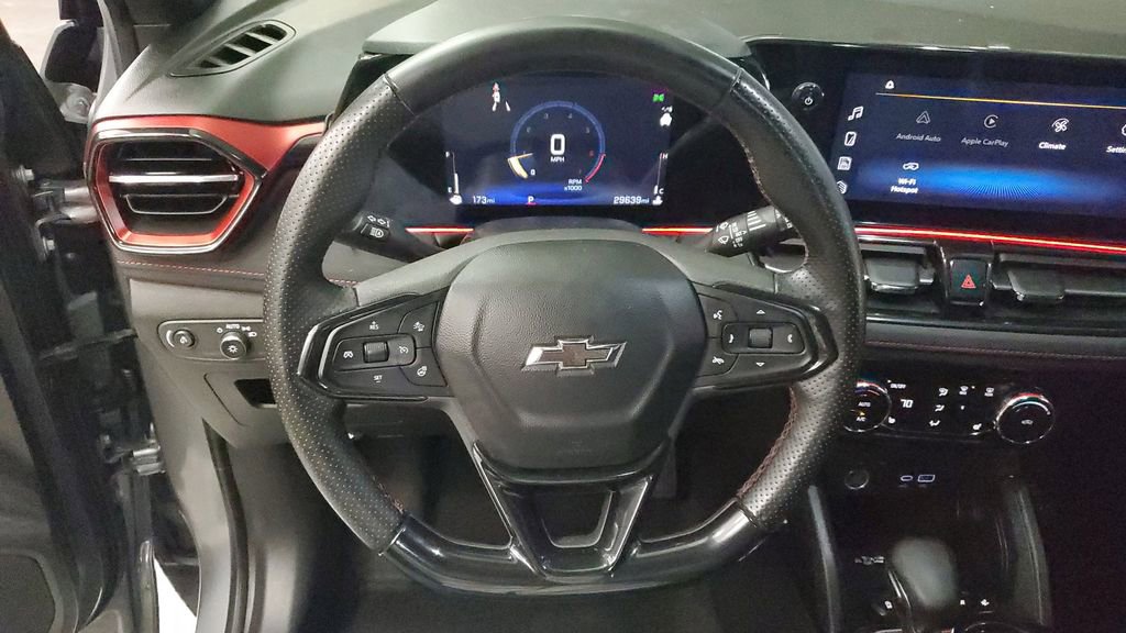 Used 2024 Chevrolet TrailBlazer RS w/ Convenience Package image 30