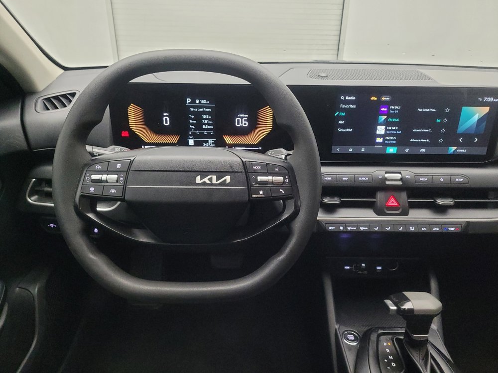 Used 2025 Kia K4 LX image 22