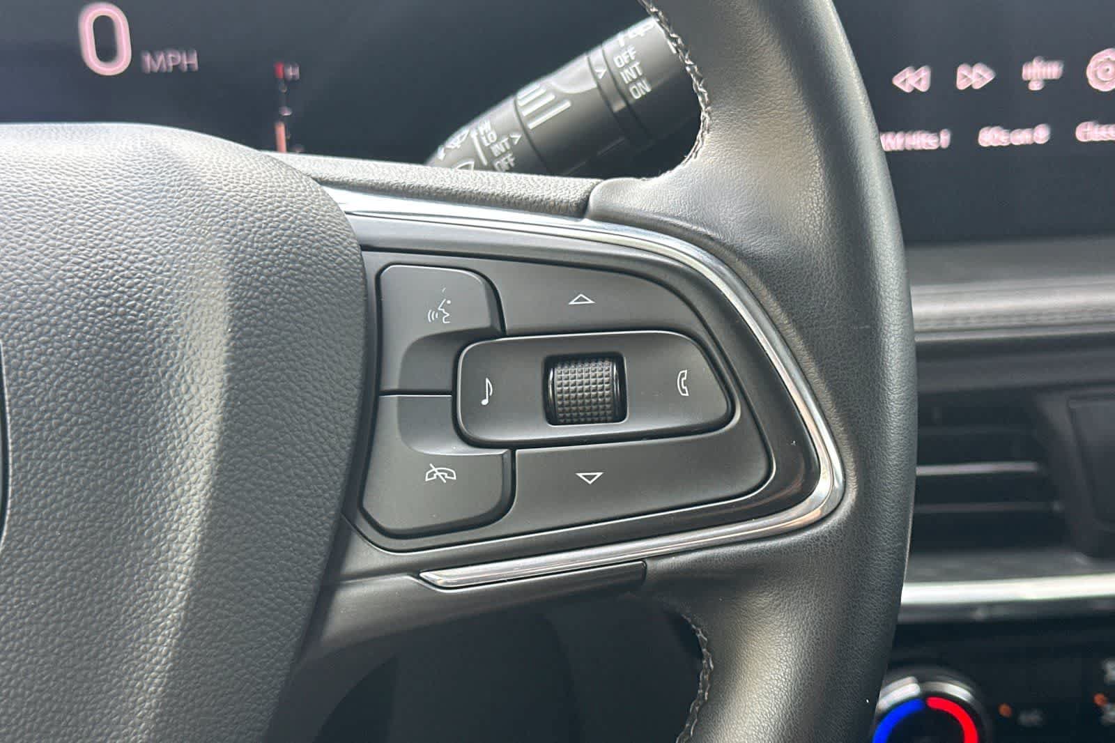 Used 2024 Buick Encore GX Sport Touring AWD/4WD image 26