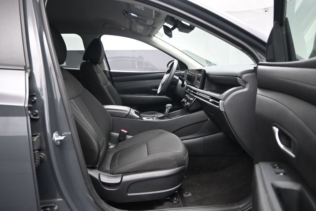 Used 2025 Hyundai Tucson SEL AWD/4WD image 26