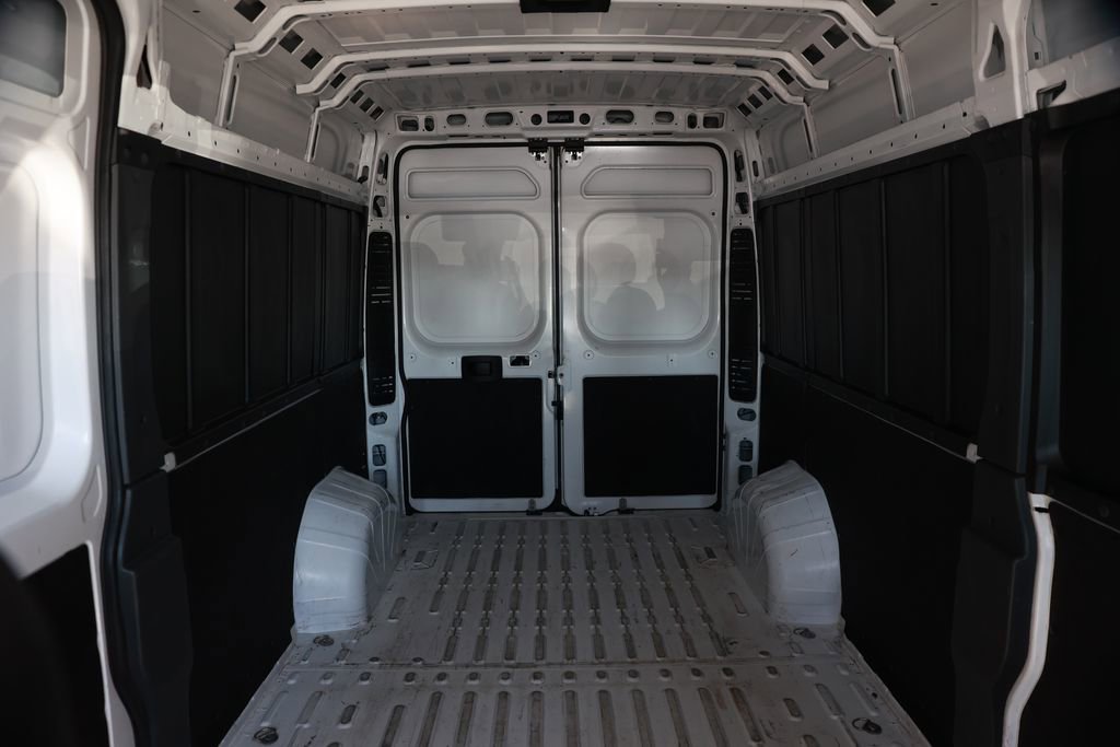 Used 2025 RAM ProMaster 2500 w/ Convenience Group FWD image 30