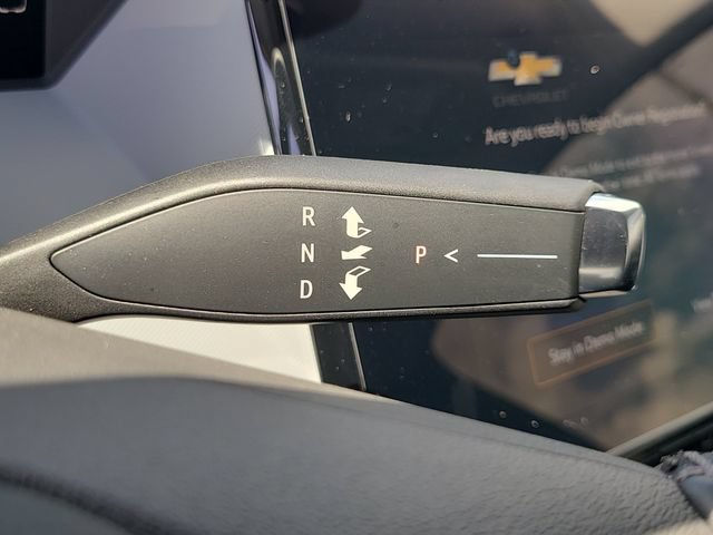 New 2027 Chevrolet Bolt RS w/ Super Cruise Package FWD image 32