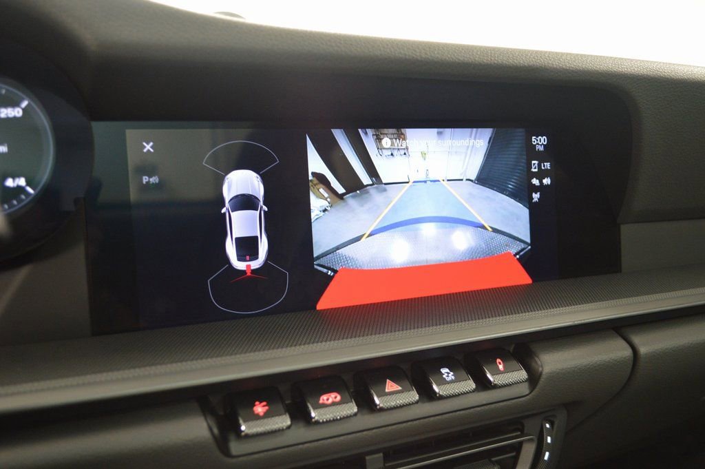Certified 2022 Porsche 911 Carrera S RWD image 31