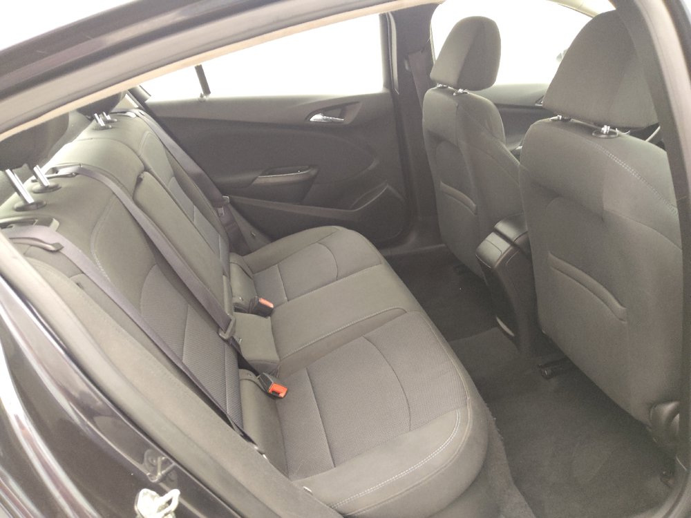 Used 2016 Chevrolet Cruze LT FWD image 19