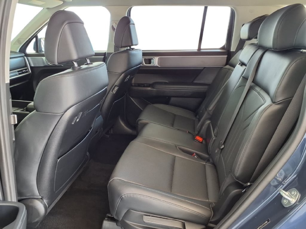 Used 2026 Hyundai Santa Fe SEL FWD image 14