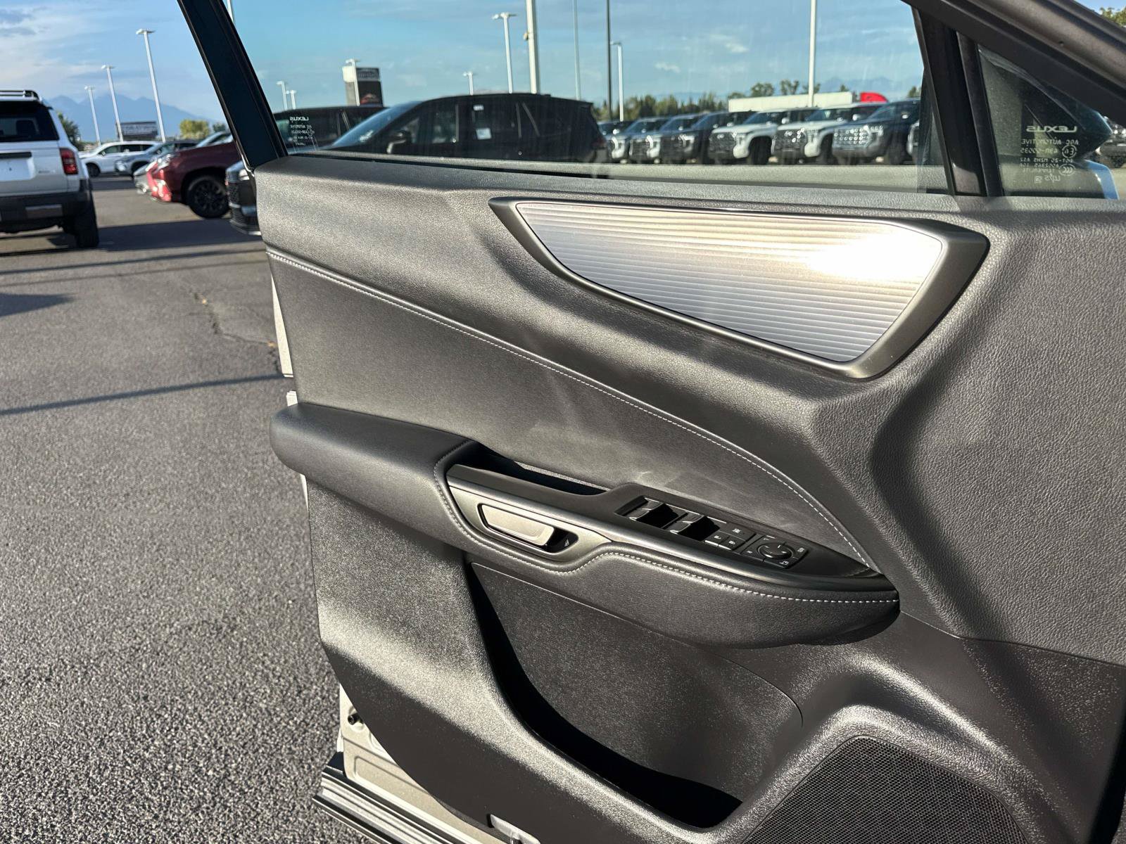 Used 2023 Lexus NX 350 F Sport AWD/4WD image 13