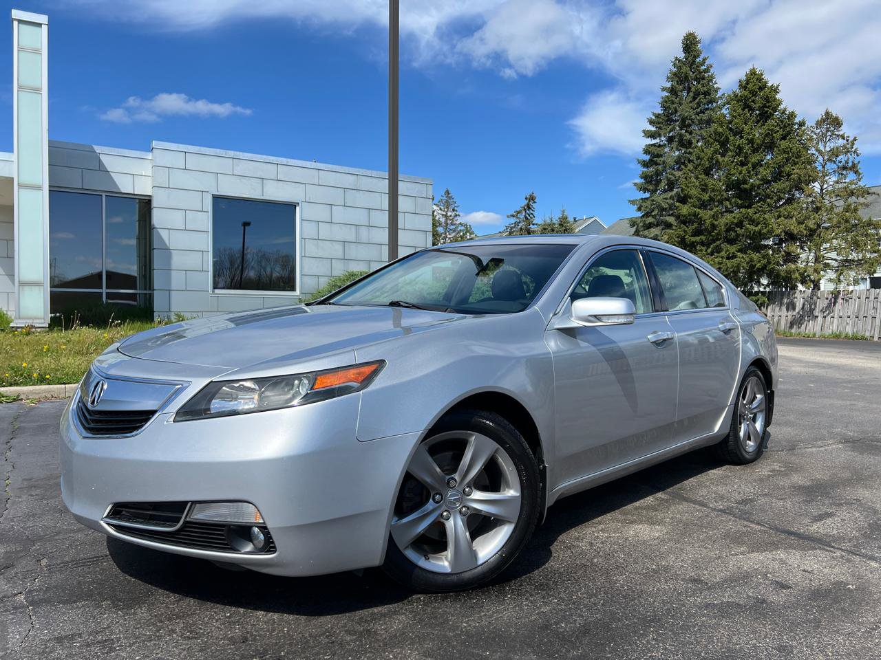 Used 2012 Acura TL SH-AWD image 2
