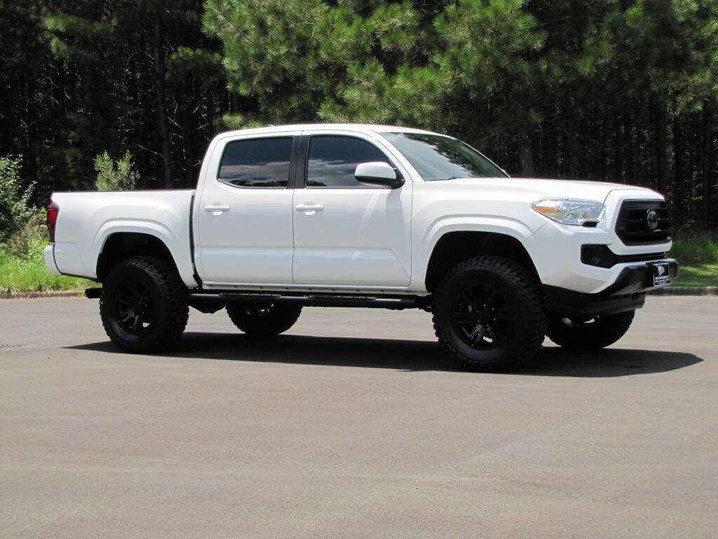Used 2022 Toyota Tacoma 2WD Double Cab image 3