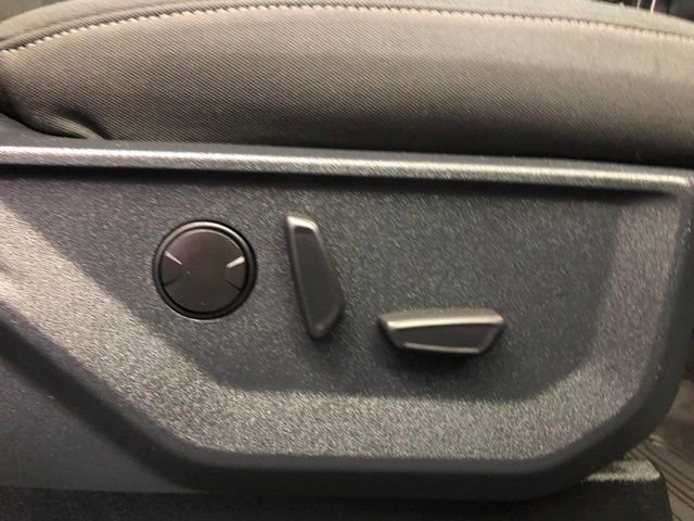 Certified 2022 Ford F150 XLT w/ Equipment Group 302A High image 35