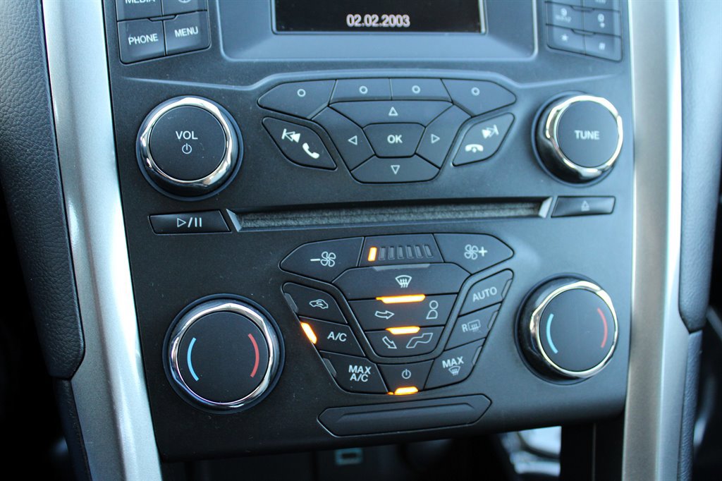 Used 2018 Ford Fusion S image 23