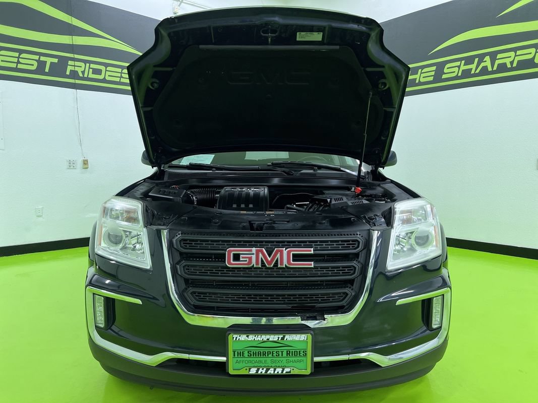 Used 2017 GMC Terrain SLE FWD image 4