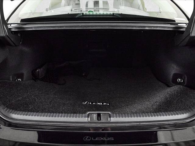 Used 2023 Lexus ES 250 w/ Premium Package AWD/4WD image 6