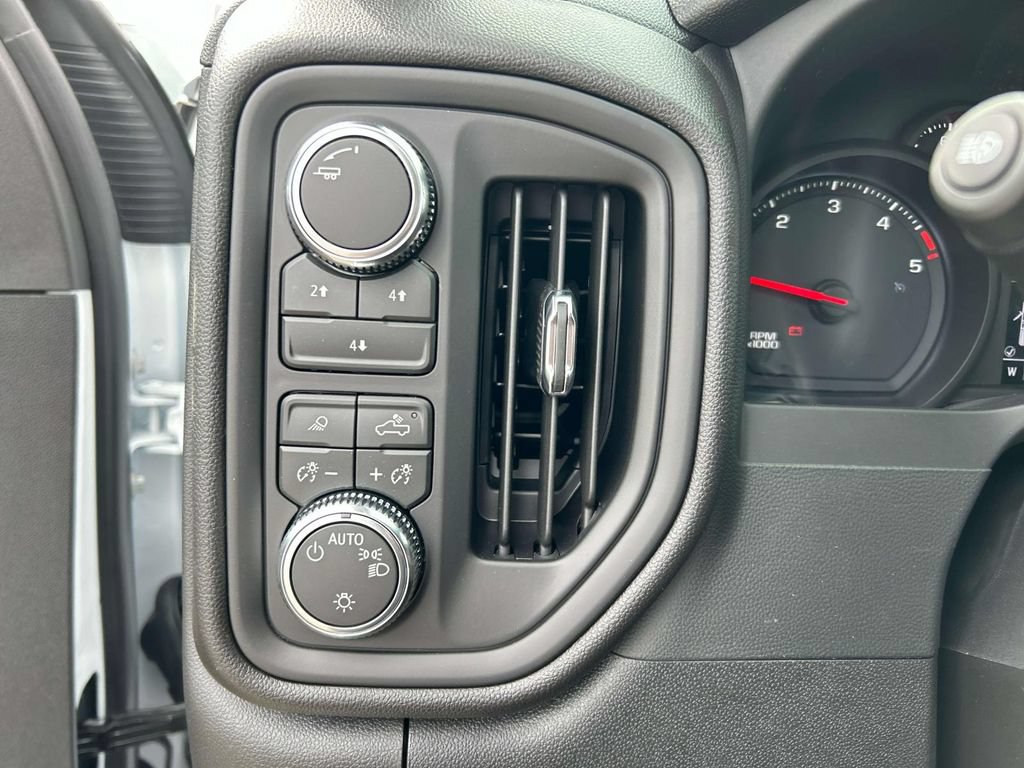 New 2026 GMC Sierra 2500 Pro w/ Max Trailering Package AWD/4WD image 11