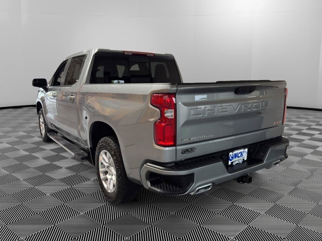 Used 2025 Chevrolet Silverado 1500 RST w/ Convenience Package II AWD/4WD image 3