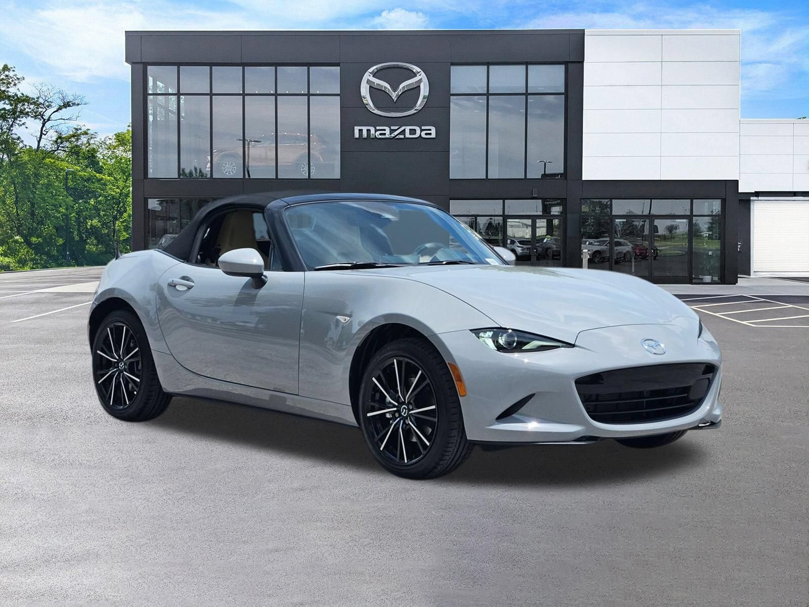 New 2026 MAZDA MX-5 Miata Grand Touring RWD image 3