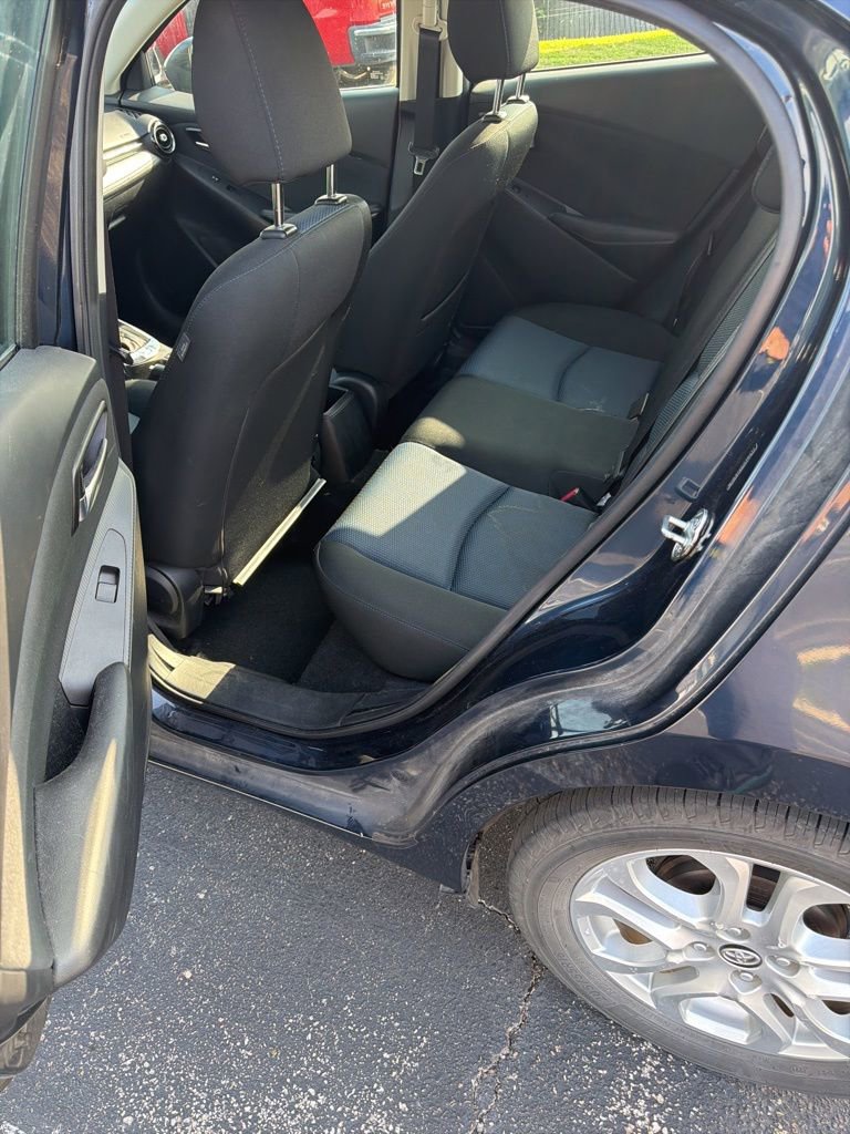 Used 2018 Toyota Yaris iA FWD image 14