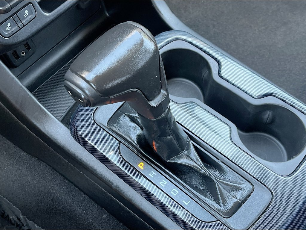 Used 2019 Chevrolet Colorado Z71 AWD/4WD image 16
